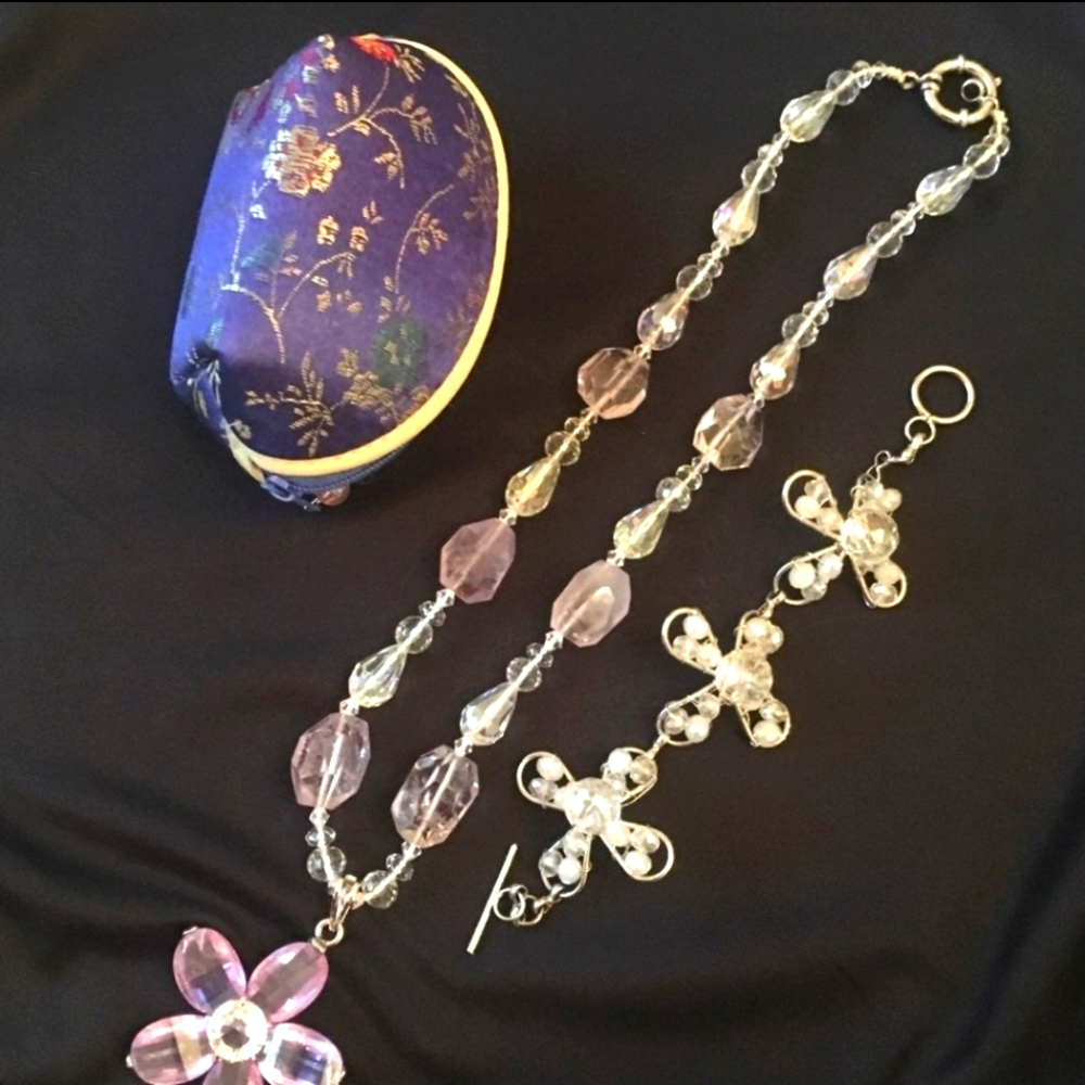 Cut glass necklace & earrings